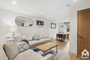 Photo 13- click for photo gallery